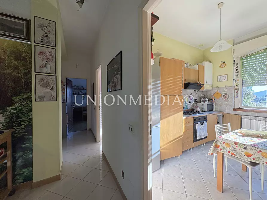 Immagine 6 di Appartamento in vendita  in Via canaletto a Castelnuovo Magra