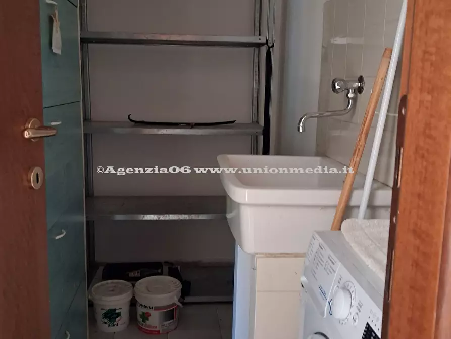 Immagine 15 di Appartamento in affitto  a La Spezia