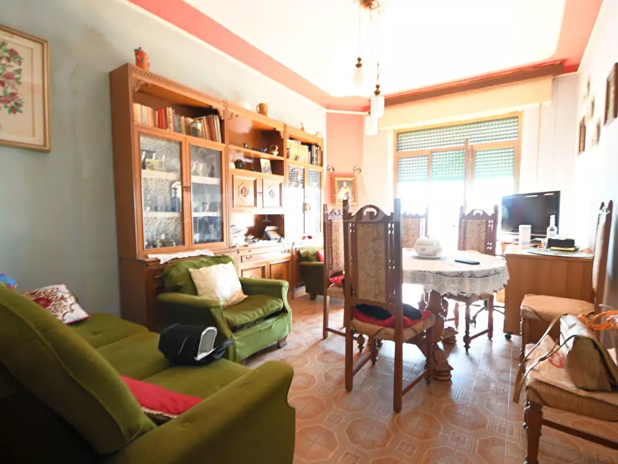 Immagine 1 di Appartamento in vendita  in VIA PARADISO a Sarzana