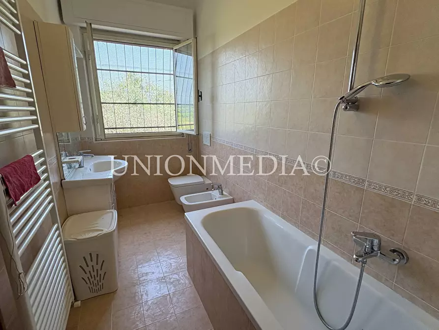 Immagine 22 di Casa indipendente in vendita  in Via bradiola a Sarzana