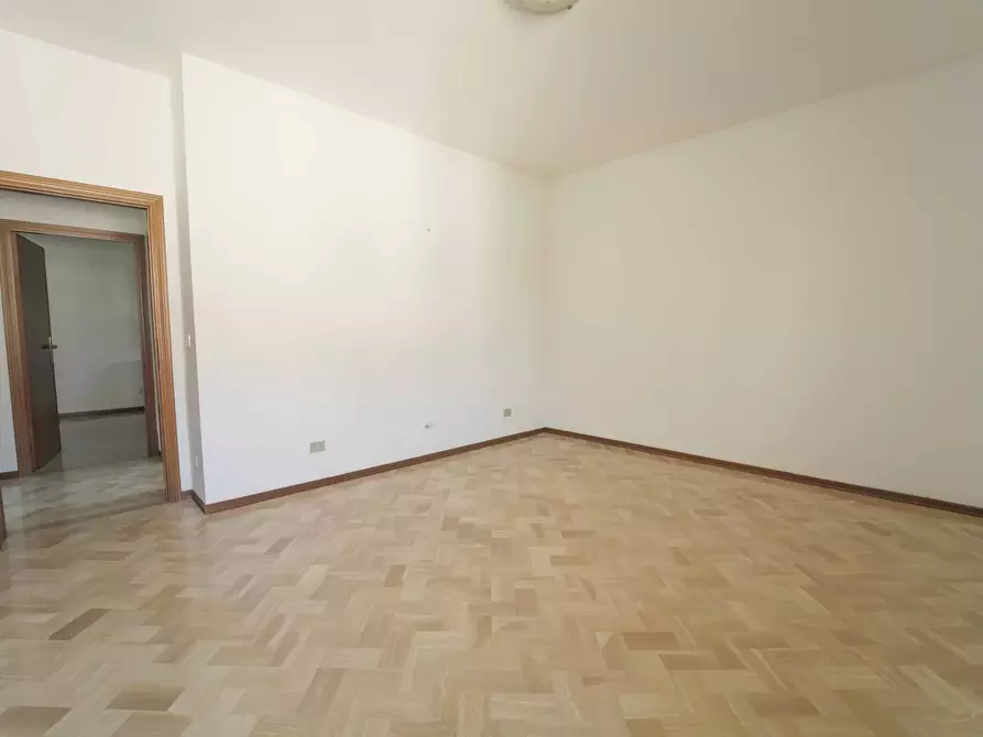 Immagine 7 di Trilocale in vendita  in Via Caduti in Guerra 2/A a Santarcangelo Di Romagna