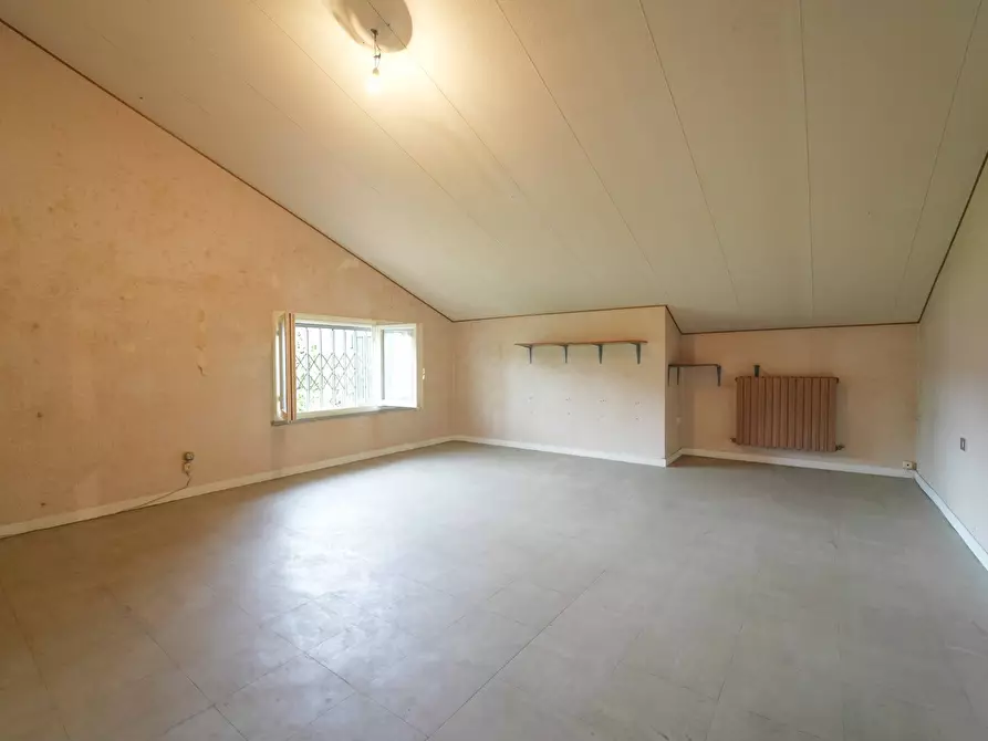 Immagine 46 di Villa in vendita  in Via di Mezzo 75 a Verucchio