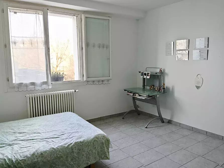 Immagine 8 di Trilocale in vendita  in Via Madonna del Fiore 8 a Borghi