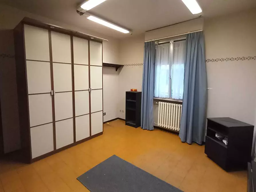 Immagine 8 di Attività artigianale in affitto  in Via Barcarola 22 a Rimini