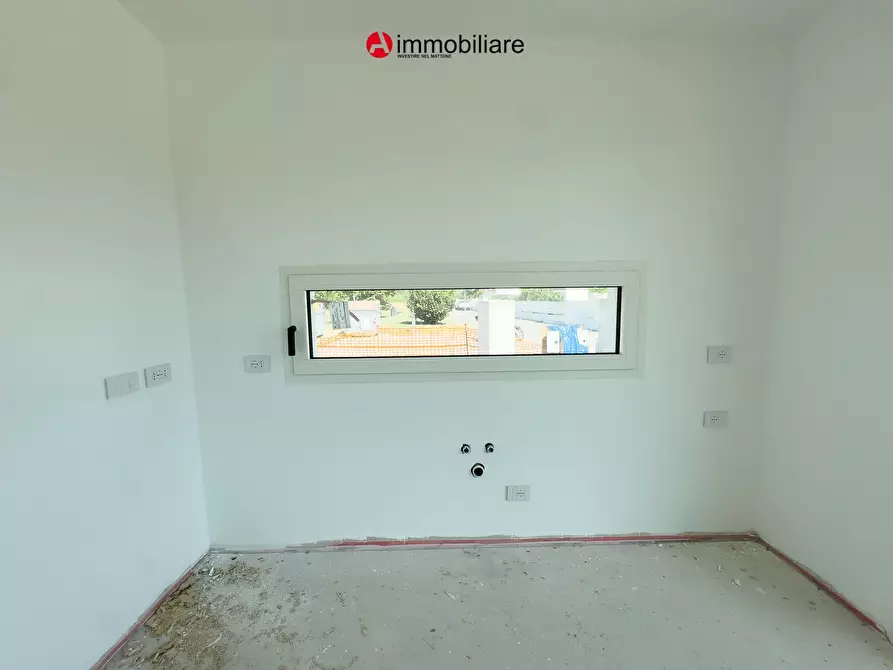 Immagine 13 di Villetta a schiera in vendita  a Rimini