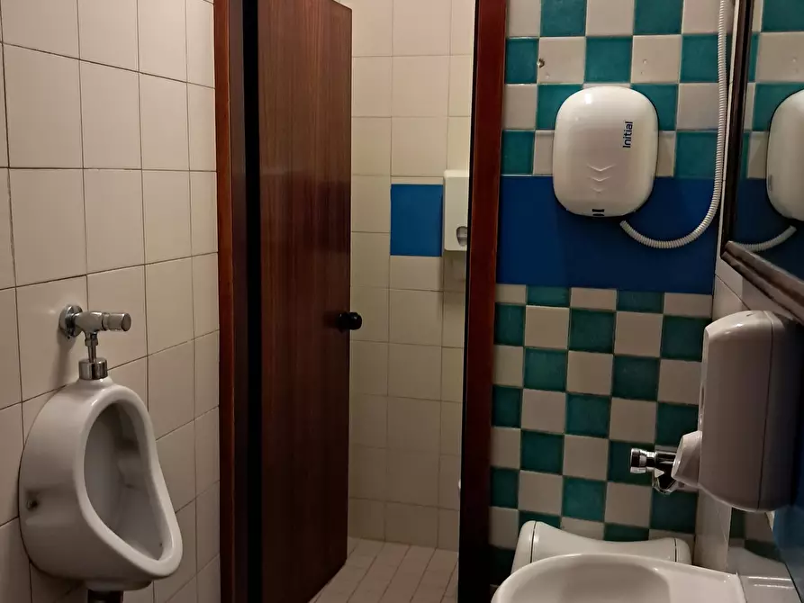 Immagine 30 di Bar / Ristorante in vendita  a Rimini