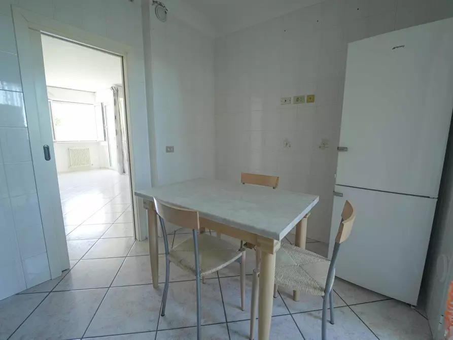 Immagine 16 di Trilocale in vendita  in Via Raffaele Marvelli 9 a Rimini