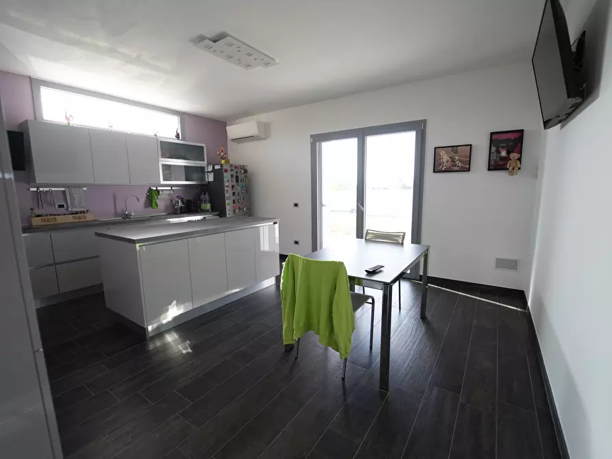 Immagine 10 di Villa in vendita  in Via Cantalupo 289 a Bertinoro