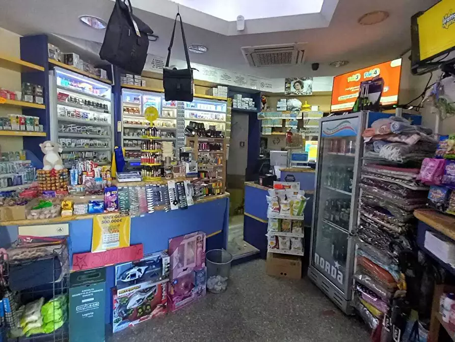 Immagine 2 di Tabaccheria in vendita  in Rimini a Rimini