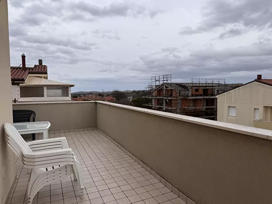 Immagine 17 di Attico in vendita  in Via Zaccagnini 5 a Rimini