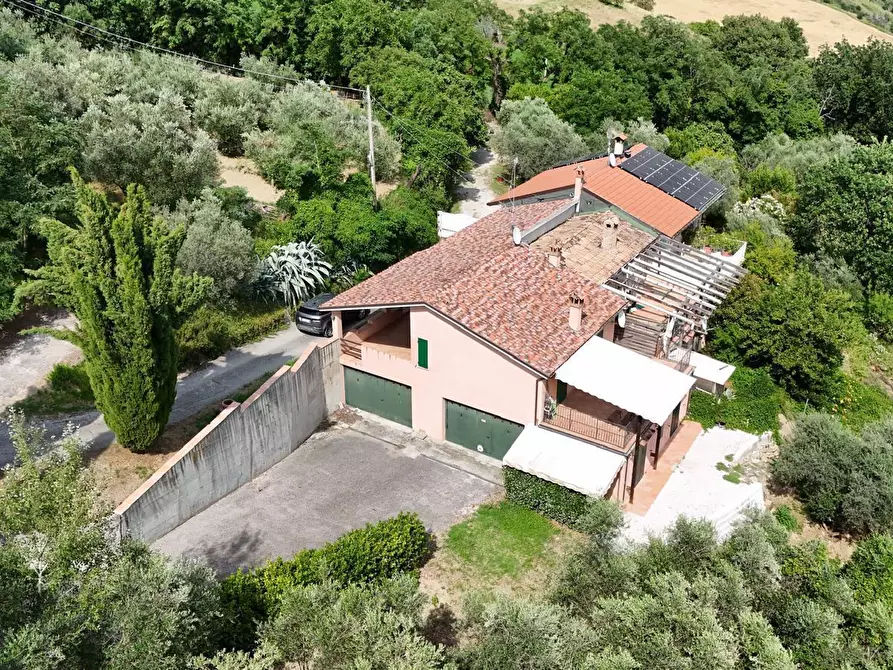 Immagine 1 di Villetta a schiera in vendita  in Via Gorolo 63 a Borghi