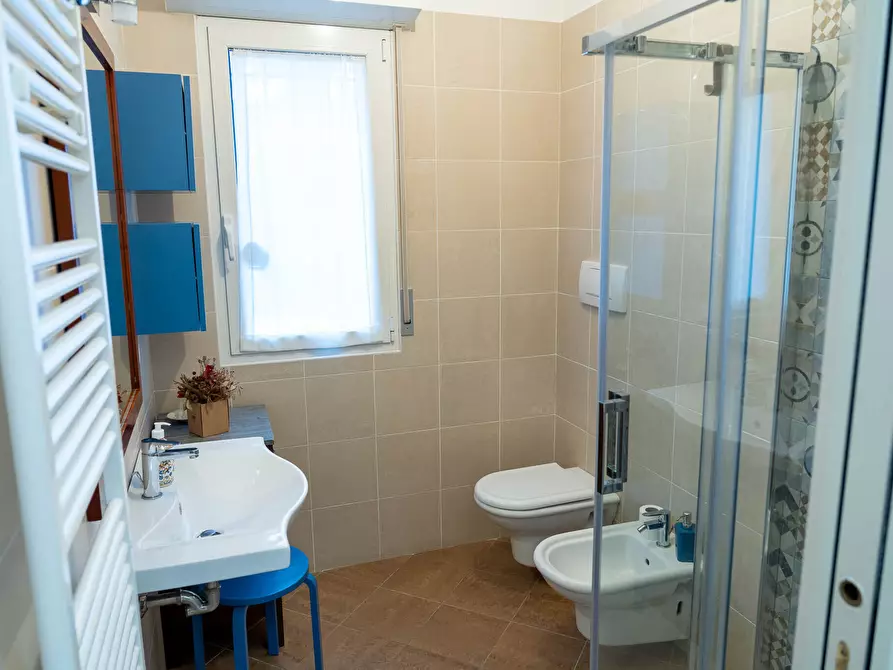 Immagine 27 di Bilocale in vendita  in Viale Catalani 20 a Riccione