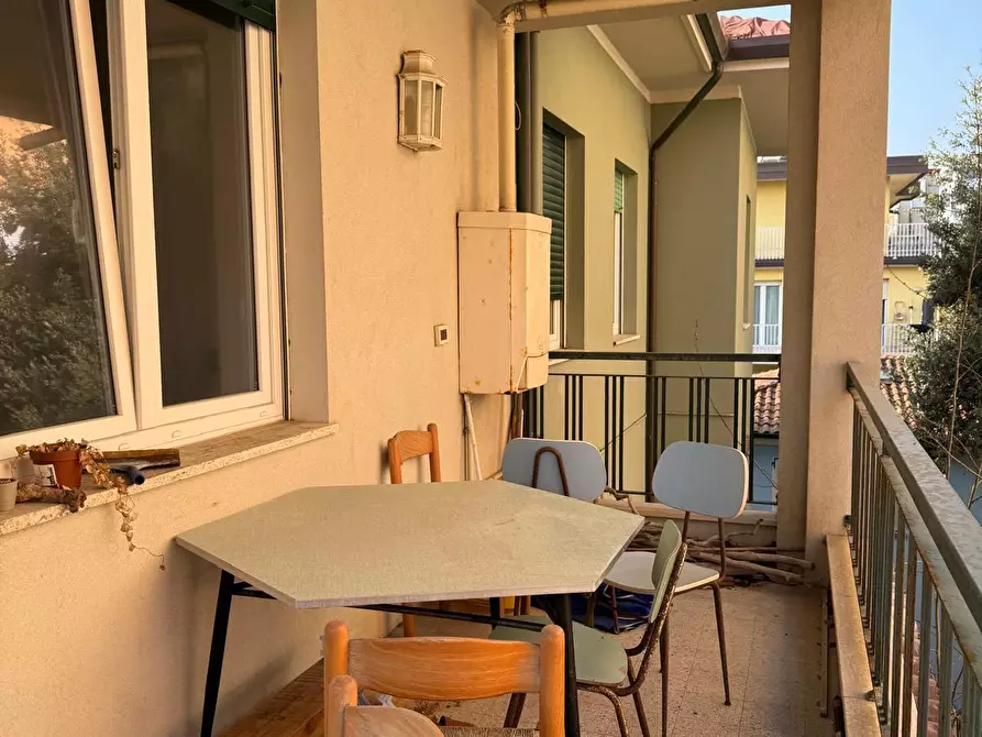 Immagine 29 di Trilocale in vendita  in Viale Carlo Goldoni 1 a Rimini