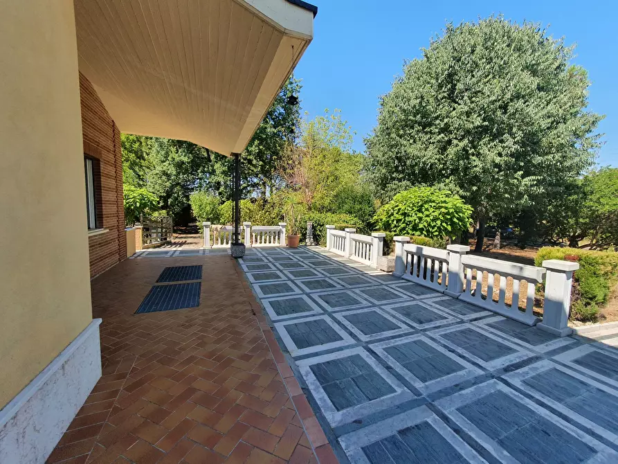 Immagine 47 di Villa in vendita  in dalla chiesa a Santarcangelo Di Romagna