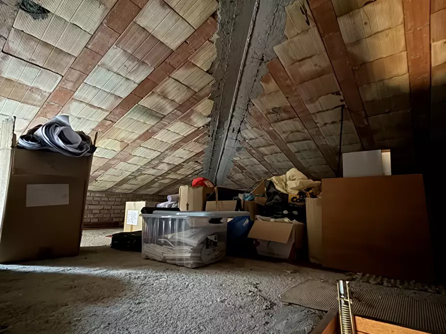 Immagine 54 di Pentalocale in vendita  in Via Busca 115 a Santarcangelo Di Romagna