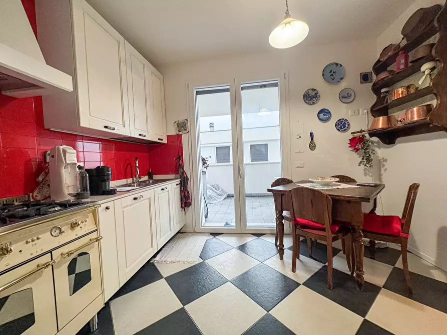 Immagine 8 di Trilocale in vendita  in Via Colombarina 9 a Coriano