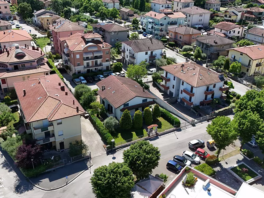 Immagine 13 di Villa in vendita  in Via di Mezzo 75 a Verucchio