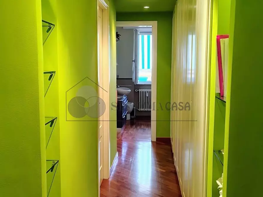 Immagine 12 di Quadrilocale in vendita  in Piazzale Europa 37 a Recco