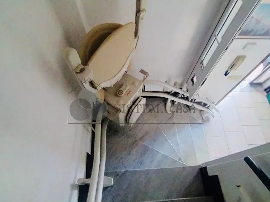 Immagine 14 di Quadrilocale in vendita  in Via Venezia 54 a Santo Stefano Di Magra