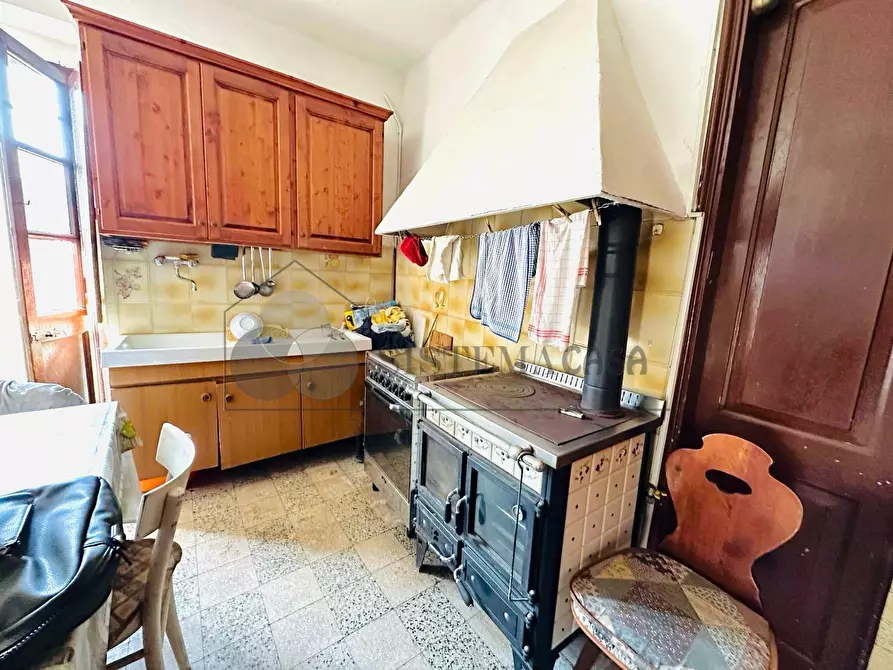 Immagine 5 di Porzione di casa in vendita  a Follo