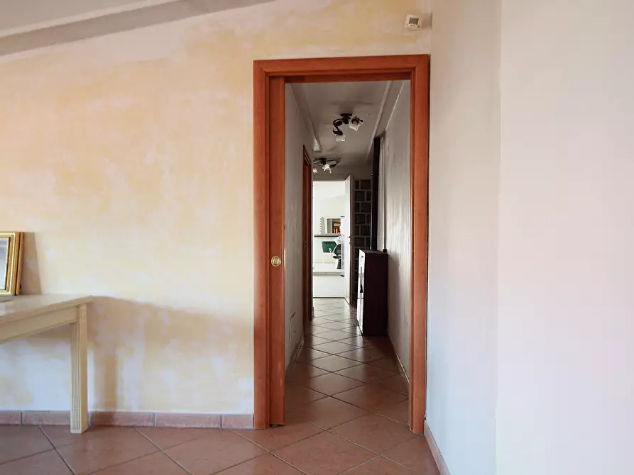 Immagine 11 di Mansarda in vendita  in Via Gaetano Donizetti 5 a Succivo