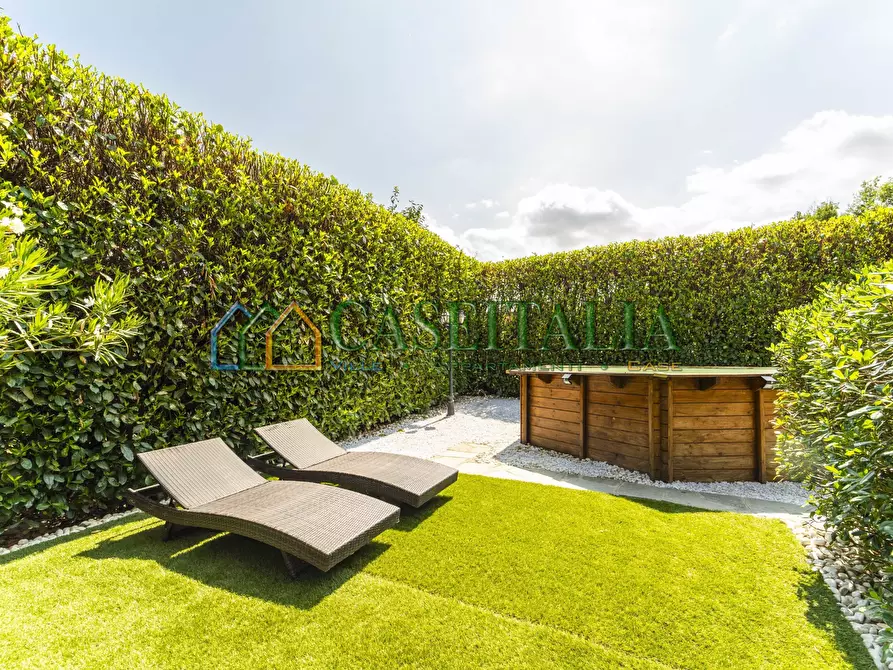 Immagine 6 di Villa in vendita  in Via Mario Greco 61 a Buttigliera Alta