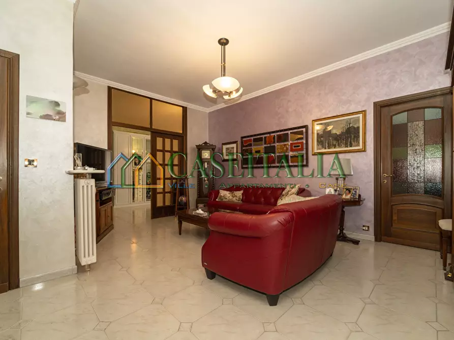 Immagine 2 di Quadrilocale in vendita  in Piazza Kennedy 17 a Beinasco