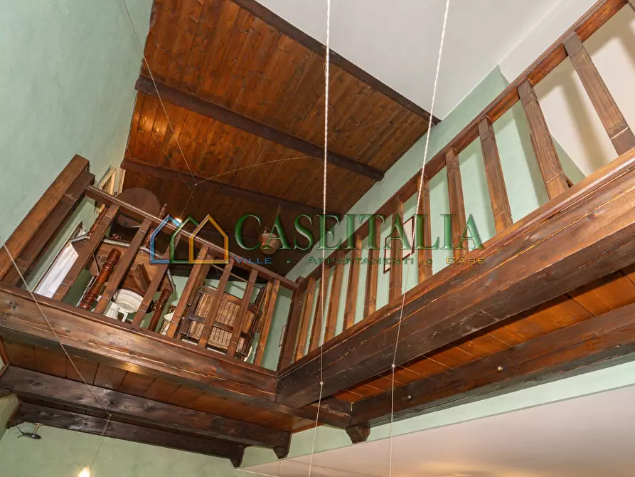 Immagine 19 di Villa in vendita  in Piazza Stazione 2 a Rosta