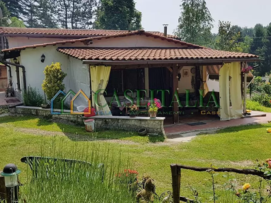 Immagine 42 di Villa in vendita  in via vignole 3 a Montafia