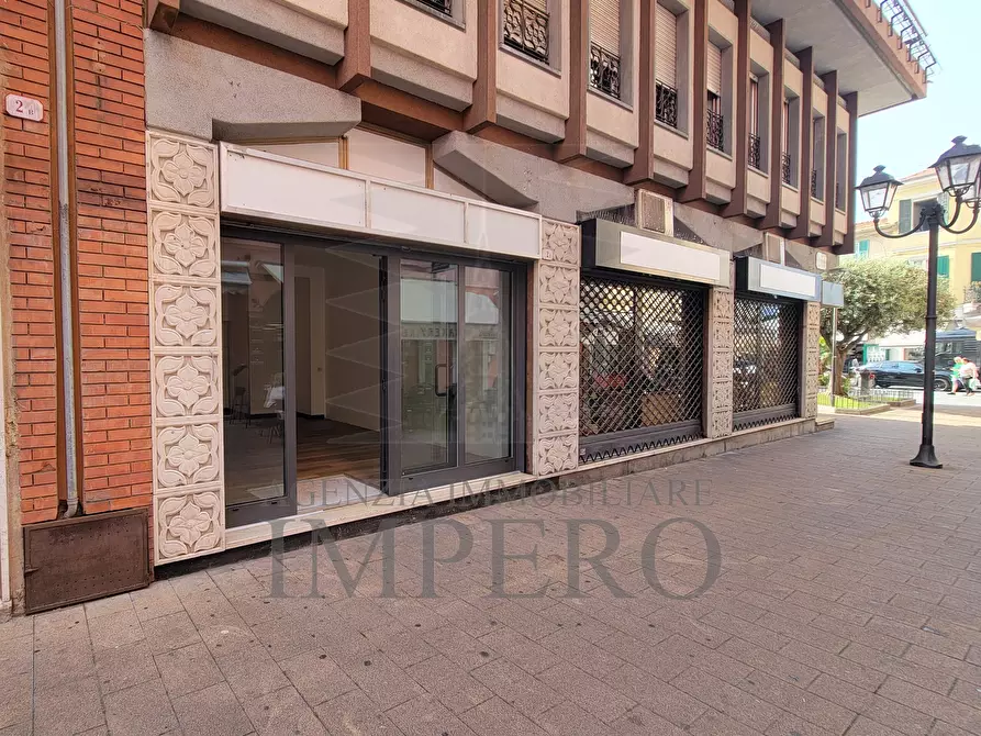 negozio in vendita a Ventimiglia