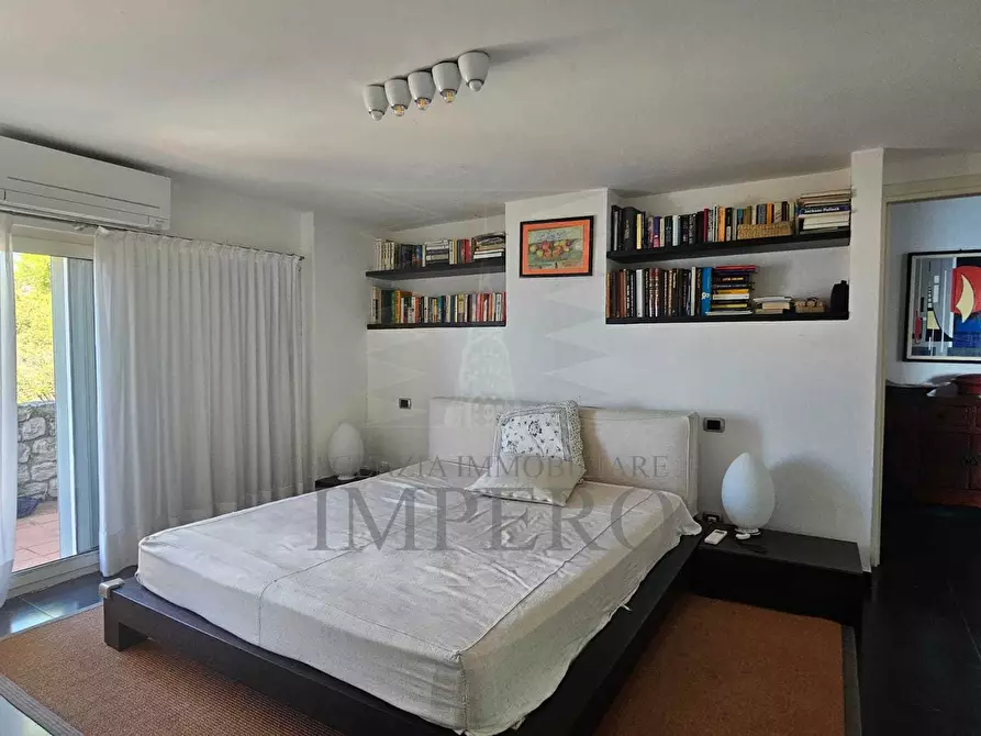 Immagine 11 di Villa in vendita  in Via Woronof a Ventimiglia