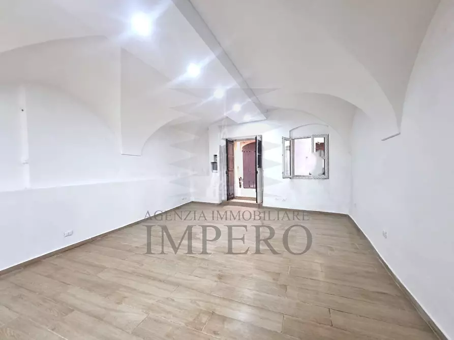 Immagine 10 di Bilocale in vendita  in Via Piemonte 32B a Ventimiglia