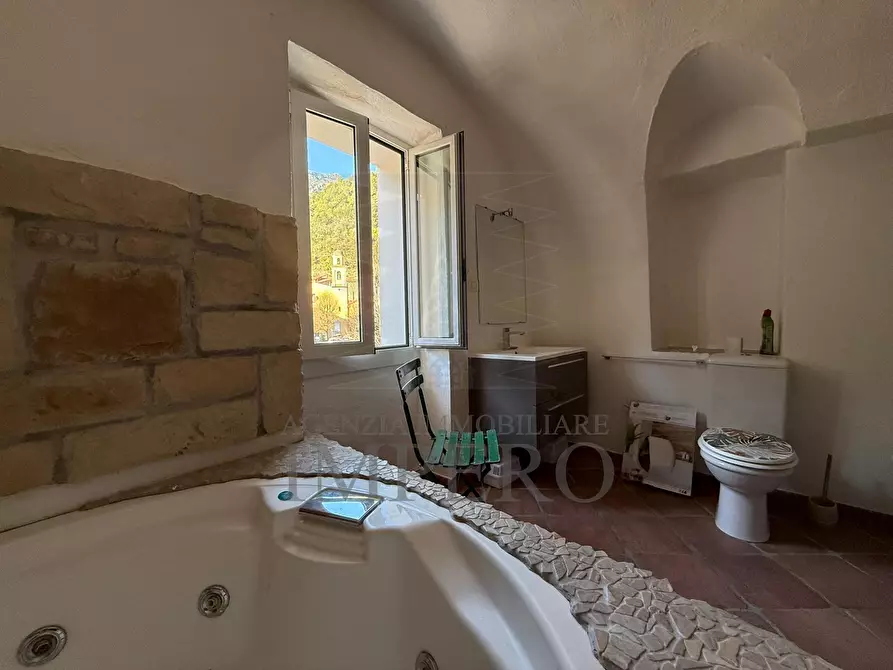 Immagine 14 di Quadrilocale in vendita  in Via Case Palanchi 4 a Ventimiglia