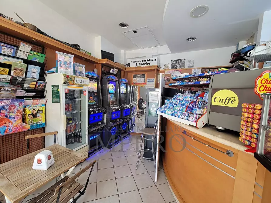 Immagine 11 di Bar / Ristorante in vendita  in Via Aurelia 98 a Bordighera