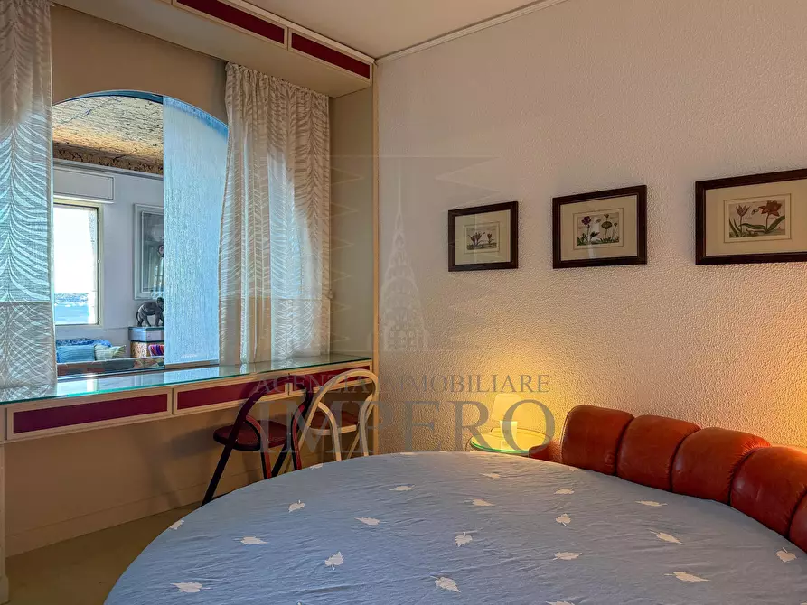 Immagine 17 di Pentalocale in vendita  in Corso Mentone 79 a Ventimiglia