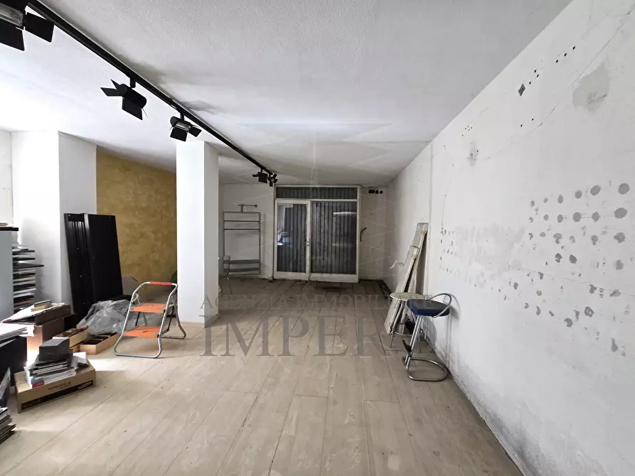 Immagine 29 di Attività commerciale in vendita  in Regione cancelli 5 a Pigna