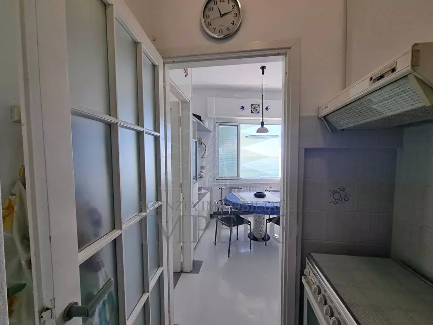 Immagine 14 di Bilocale in vendita  in Via Cavalieri di Malta 10 a Ospedaletti