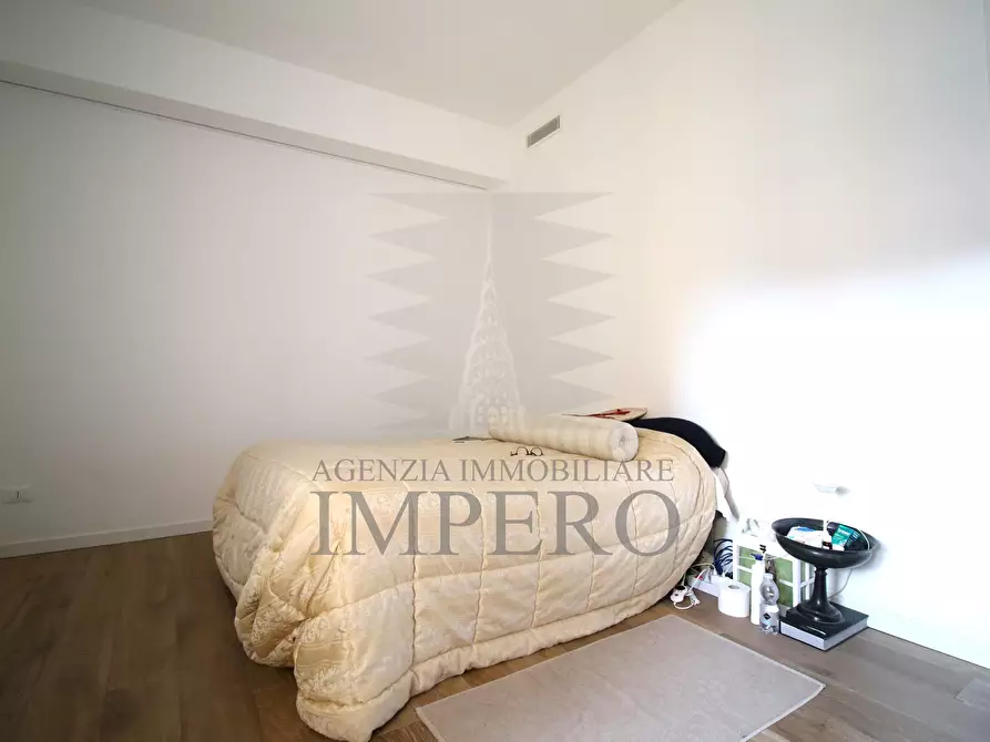 Immagine 9 di Quadrilocale in vendita  in Via Aprosio 2 a Ventimiglia