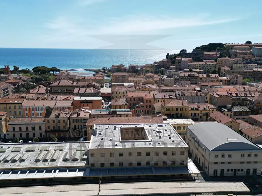 Immagine 31 di Quadrilocale in vendita  in Via delle Gerbere 1A a Ventimiglia