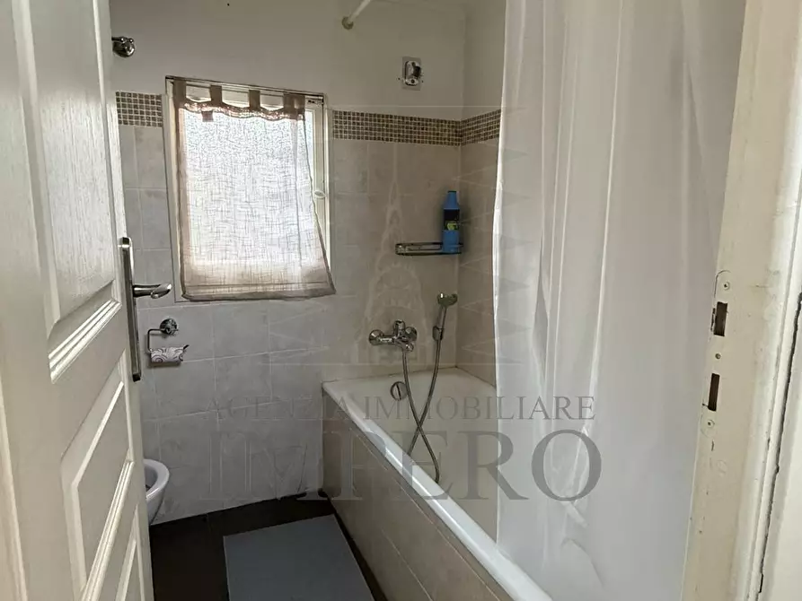 Immagine 19 di Pentalocale in vendita  in Piazza del Canto 6 a Ventimiglia