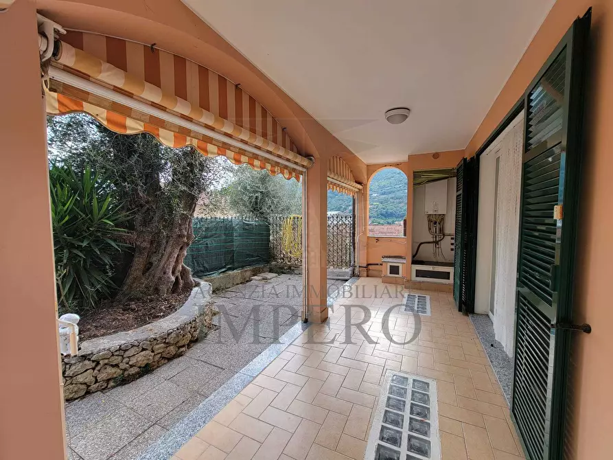 Immagine 5 di Villa in vendita  in Via Tremola 5 a Ventimiglia