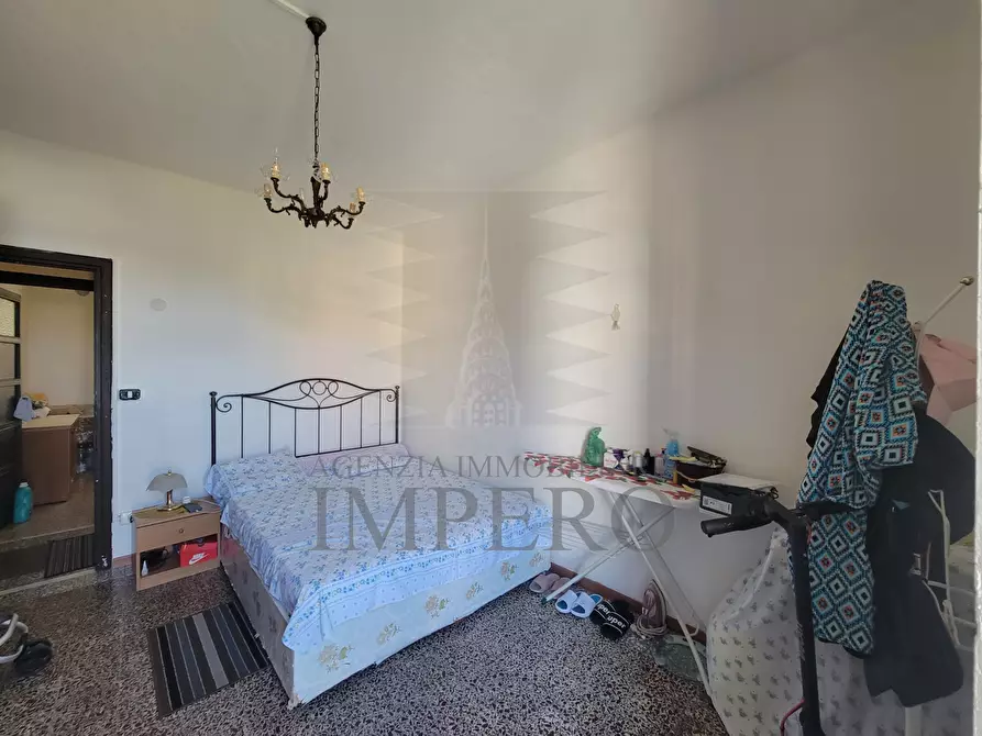 Immagine 6 di Trilocale in vendita  in Corso Genova 82 a Ventimiglia