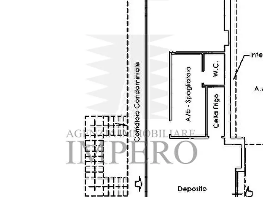 Immagine 21 di Magazzino in vendita  in Via Jean Jonquiere 25 a Ospedaletti