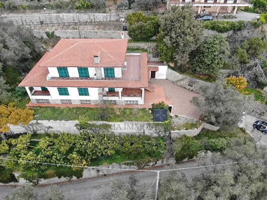Immagine 13 di Villa in vendita  in Via Nappio a Ventimiglia
