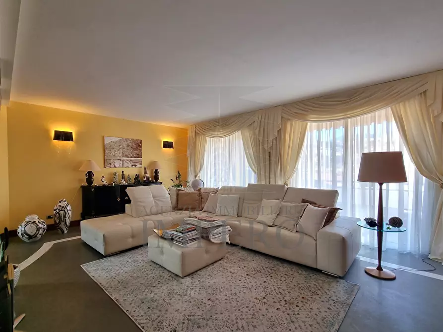 Immagine 15 di Attico in vendita  in Via G. Matteotti 1 a Ventimiglia