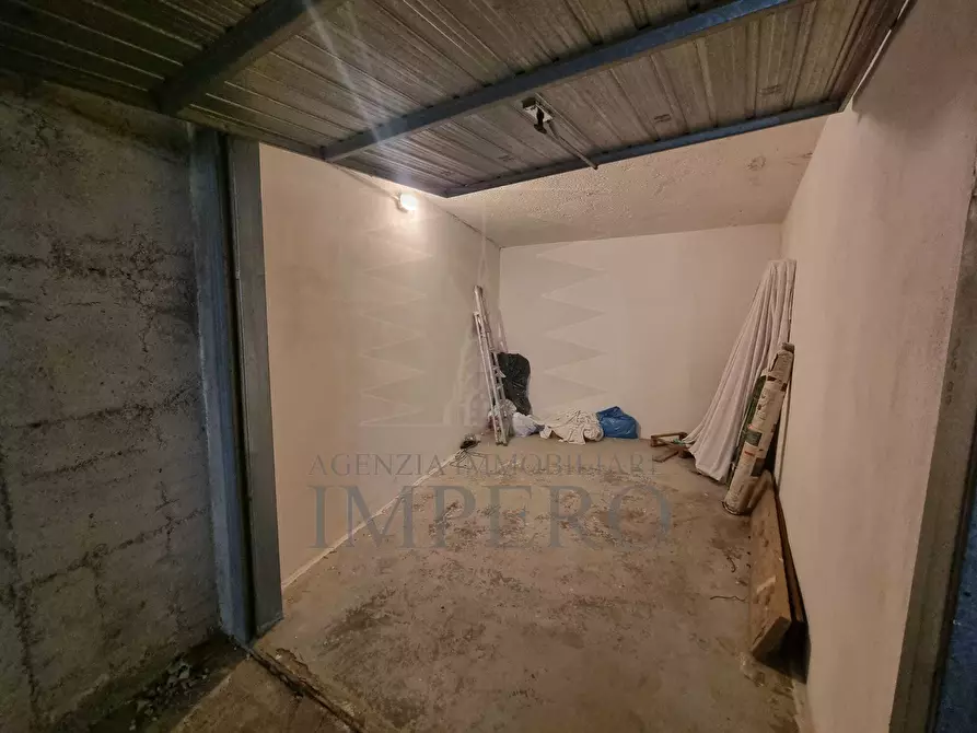 Immagine 6 di Garage in vendita  in Via Asse 85 a Ventimiglia