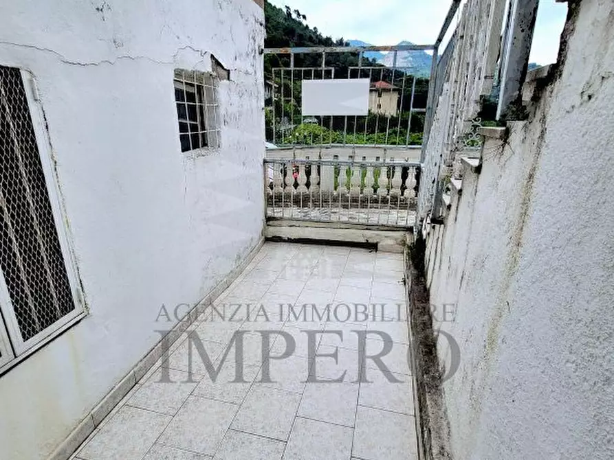 Immagine 6 di Trilocale in vendita  in Via Grammondo 9 a Ventimiglia