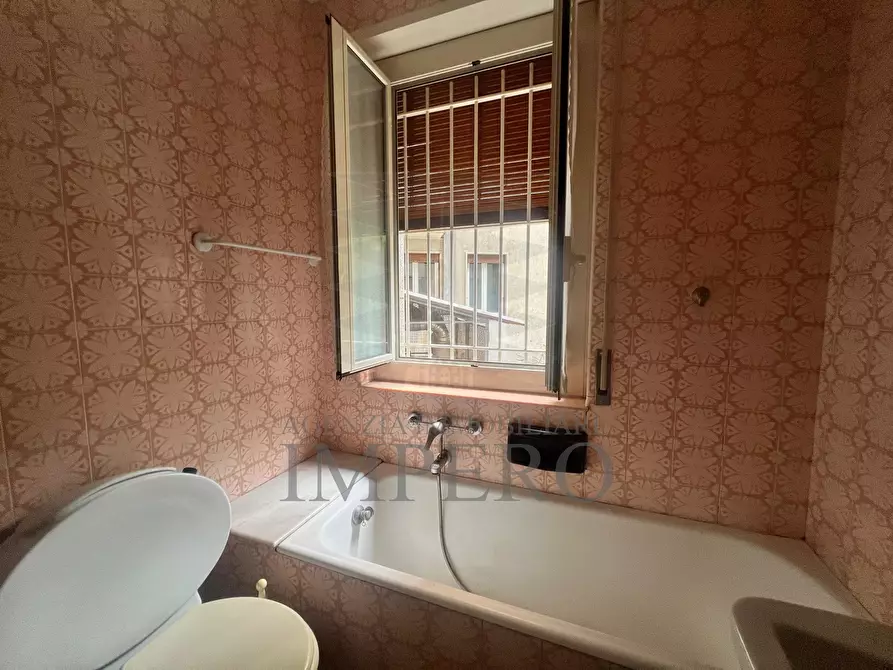 Immagine 9 di Trilocale in vendita  in Corso Europa 46 a Bordighera