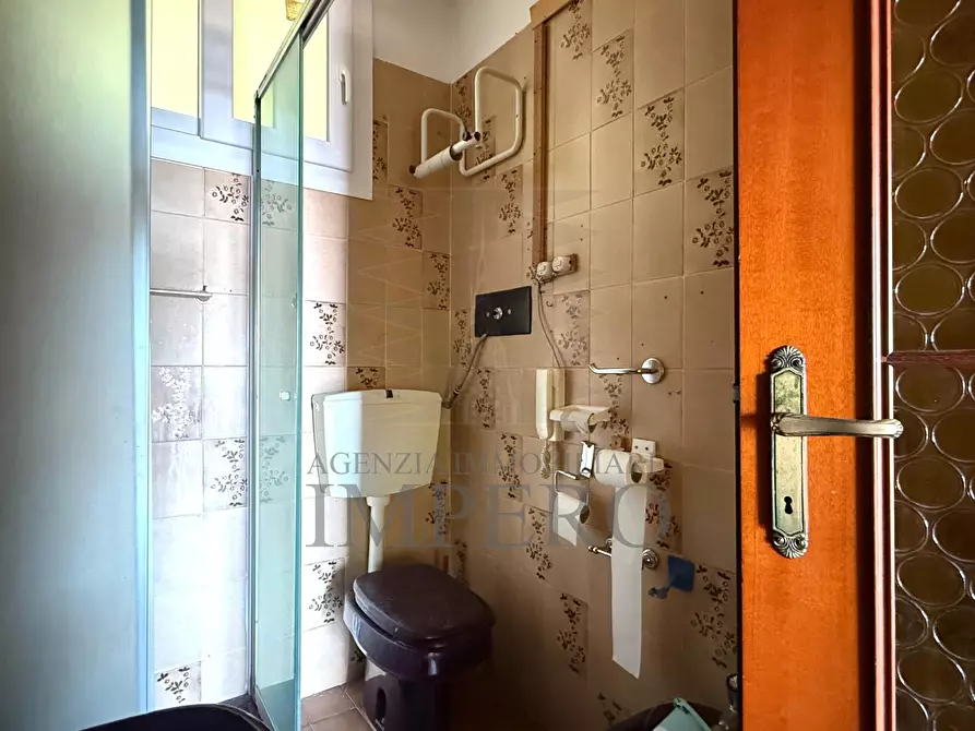 Immagine 22 di Bilocale in vendita  in Via Collasgarba 17 a Ventimiglia