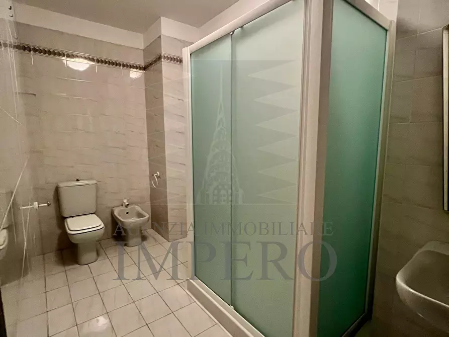 Immagine 22 di Quadrilocale in vendita  in Corso Italia 100 a Bordighera